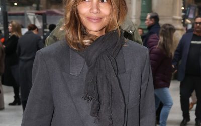 In Paris, This Color-Styling Trick Is What the Chicest Dressers Do Differently in 2026