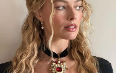 Yes, We’re All Yearning Over Margot Robbie’s “Wuthering Waves” Hairstyle Right Now