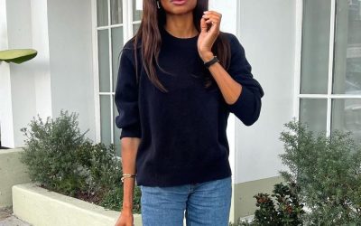 You Can Wear Jeans With Anything, But It’s Actually This “Boring” Item That Makes Them Look Elegant