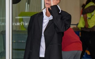 Not Leggings and Trainers—This is the Chic Trouser and Flats Combination Gwyneth Wears to the Airport