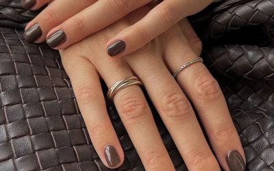 Not Beige, Not Black—This Winter Nail Colour Always Looks So Expensive