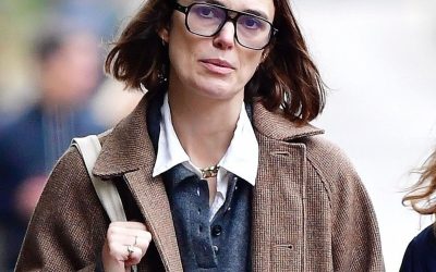 This Is the Anti-Trend Sweater Color People Are Wearing Even More Than Black or Cream