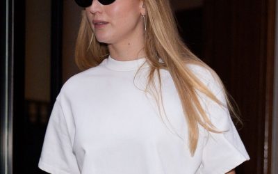 I Thought This Pant Trend Was For Sure Out Until I Saw J.Law Wear It With These Boots